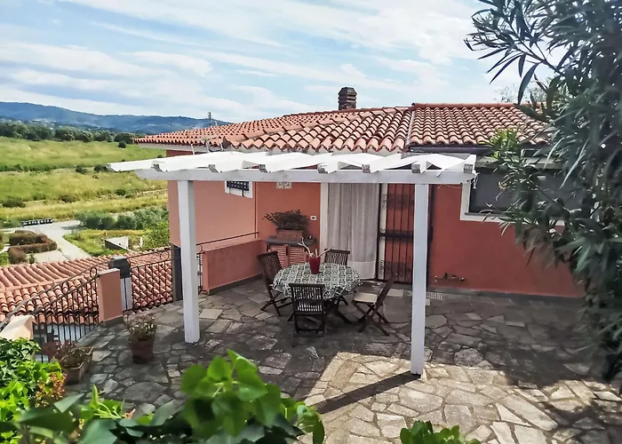 Holiday Home Villetta Tilly By Interhome